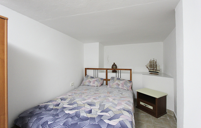 House with 5 separate apartments in Becici with sea view — photo 16